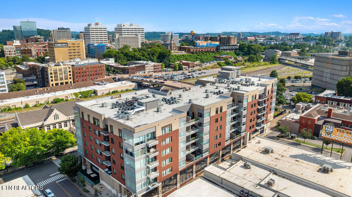 Property Photo: 333 W Depot Ave 414 TN 37917
