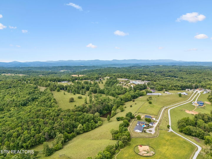 Property Photo:  4600 Kingston Hwy  TN 37771 
