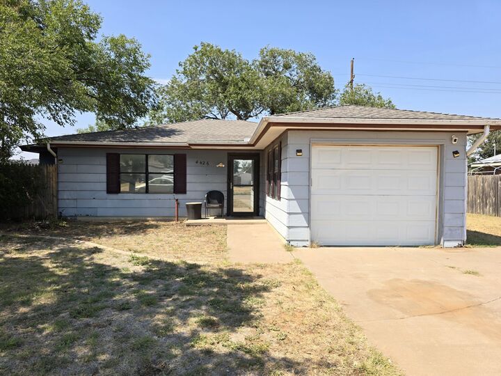 Property Photo: 4426 Kemper Street TX 79416