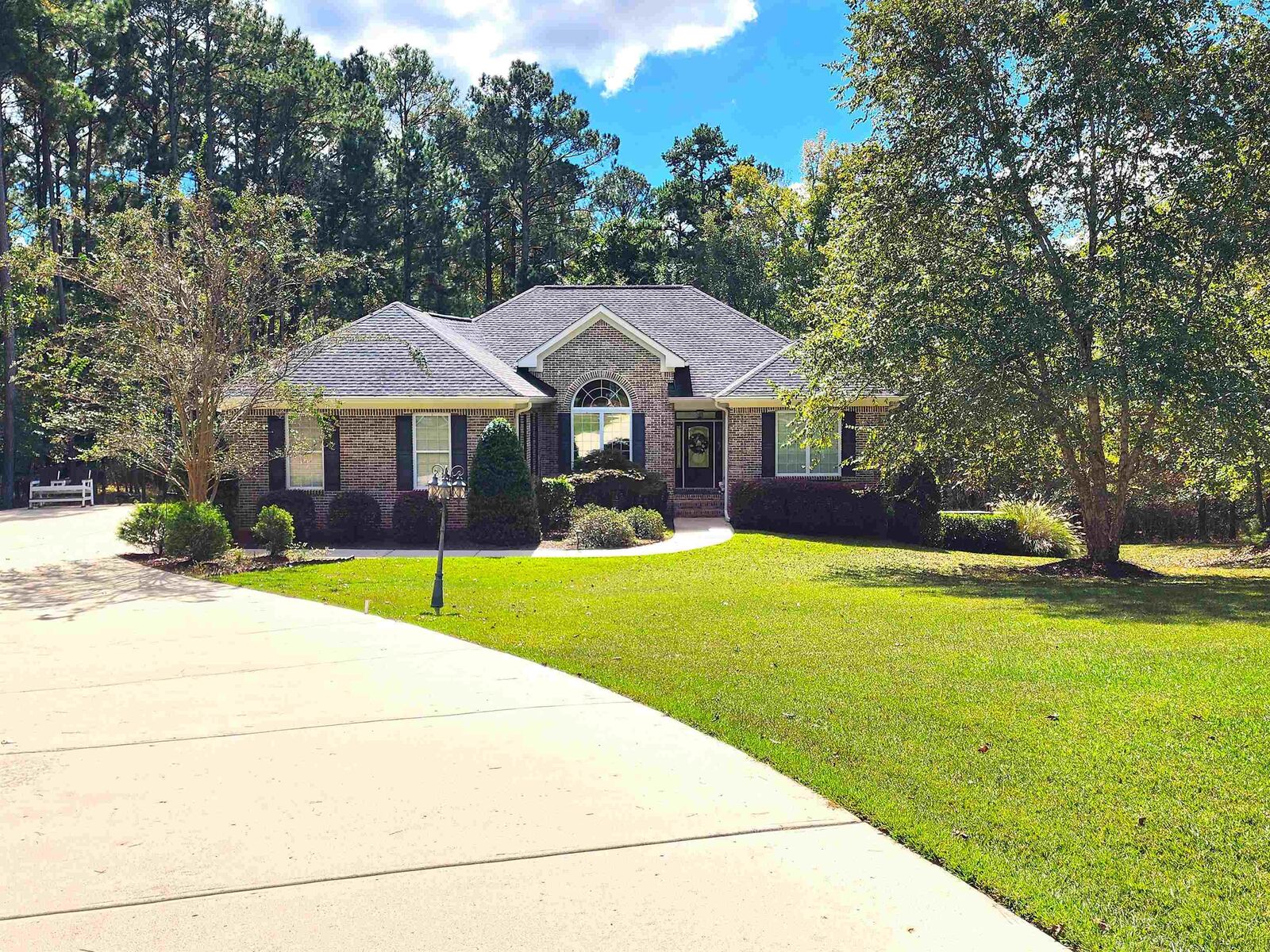 Property Photo: 1091 Bouldercrest Way GA 30642