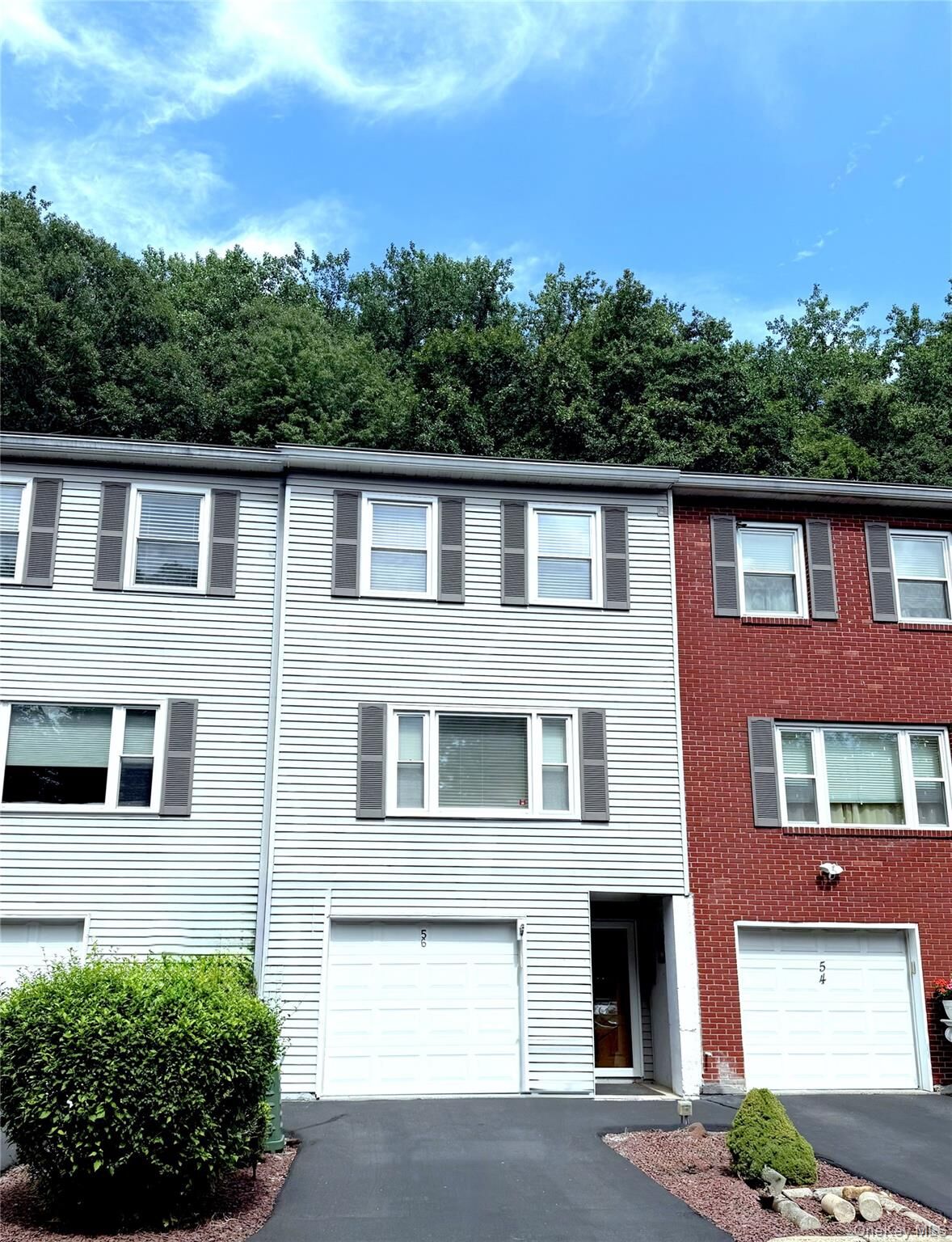 Property Photo:  56 Foltim Way  NY 10920 