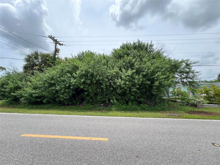 Property Photo:  570 W Tarpon Boulevard NW  FL 33952 