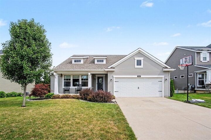 Property Photo: 7849 High Knoll Drive MI 49315-7918