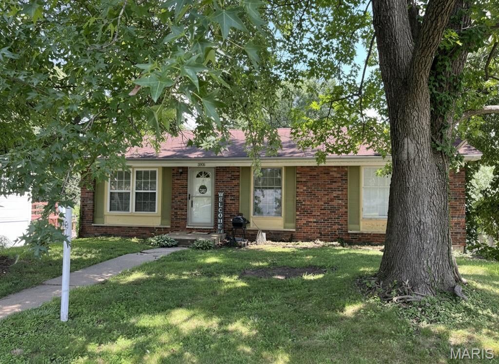 Property Photo: 5905 Dogwood Lane IL 62035