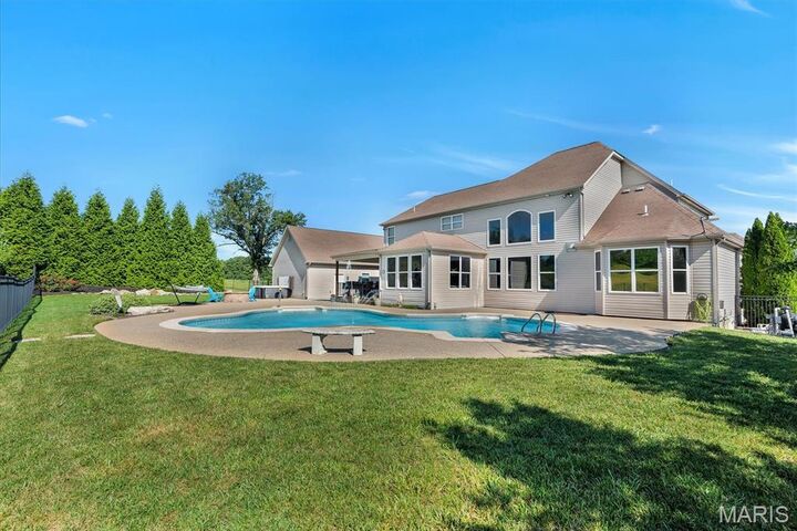 Property Photo: 11090 Stonebridge Lane MO 63385