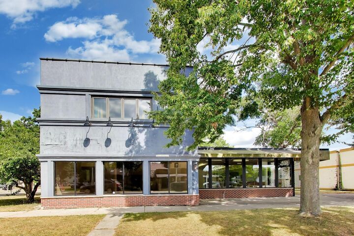 Property Photo:  433 Broad St  WI 53147 