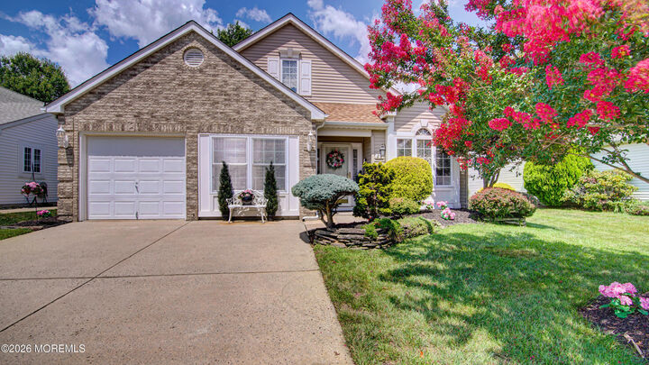 Property Photo:  22 Portebello Road  NJ 08527 