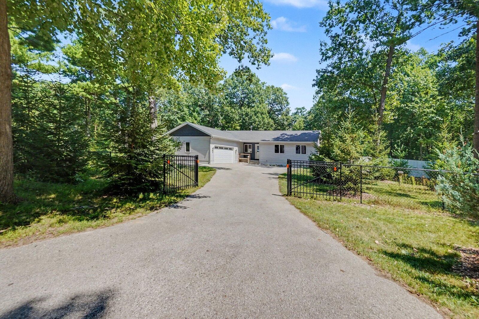 Property Photo:  8270 Sheridan Street  MI 49437 