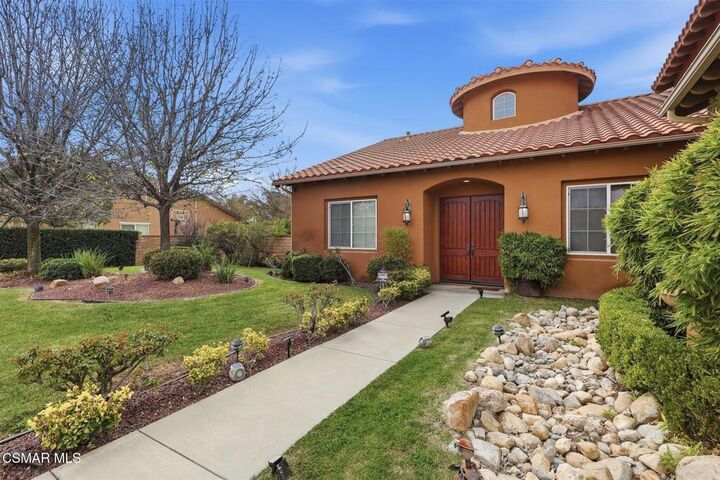Property Photo:  9651 Sagebrush Avenue  CA 91311 