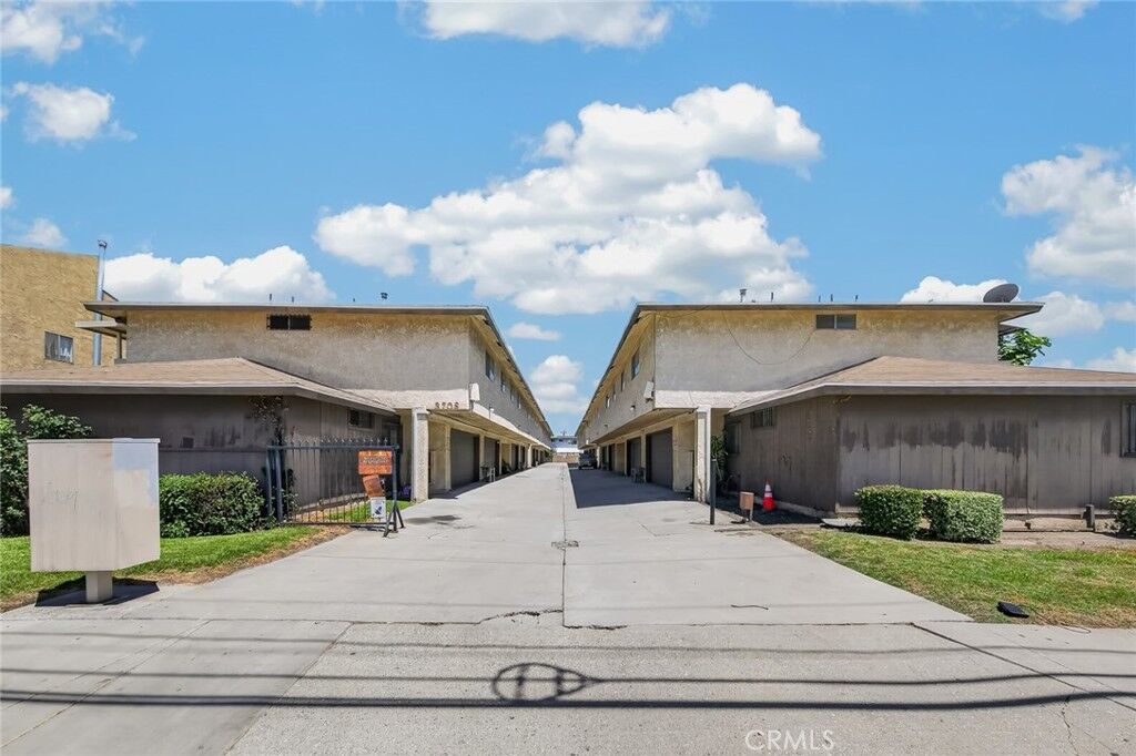 Property Photo: 3708 Baldwin Ave 10 CA 91731