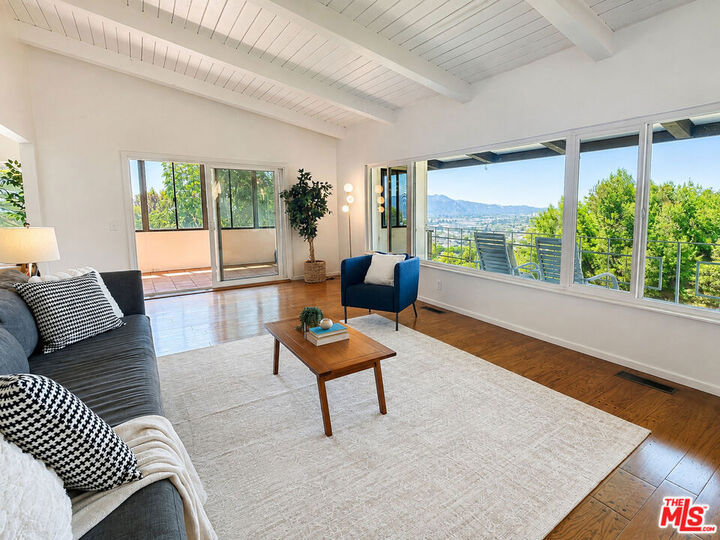 Property Photo:  3543 Lavell Drive  CA 90065 