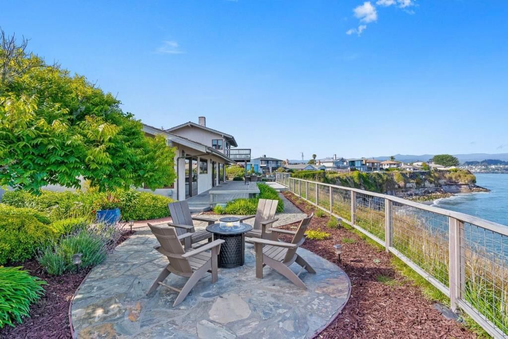 Property Photo:  4250 Opal Cliff Drive  CA 95062 