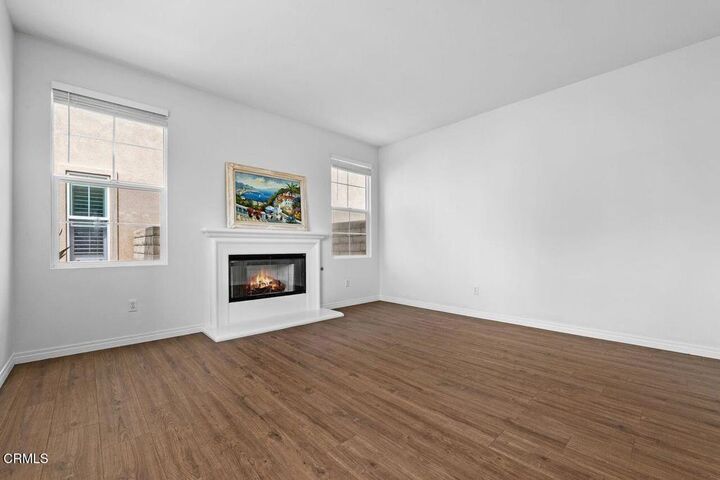 Property Photo: 313 E Clara Street E CA 93041
