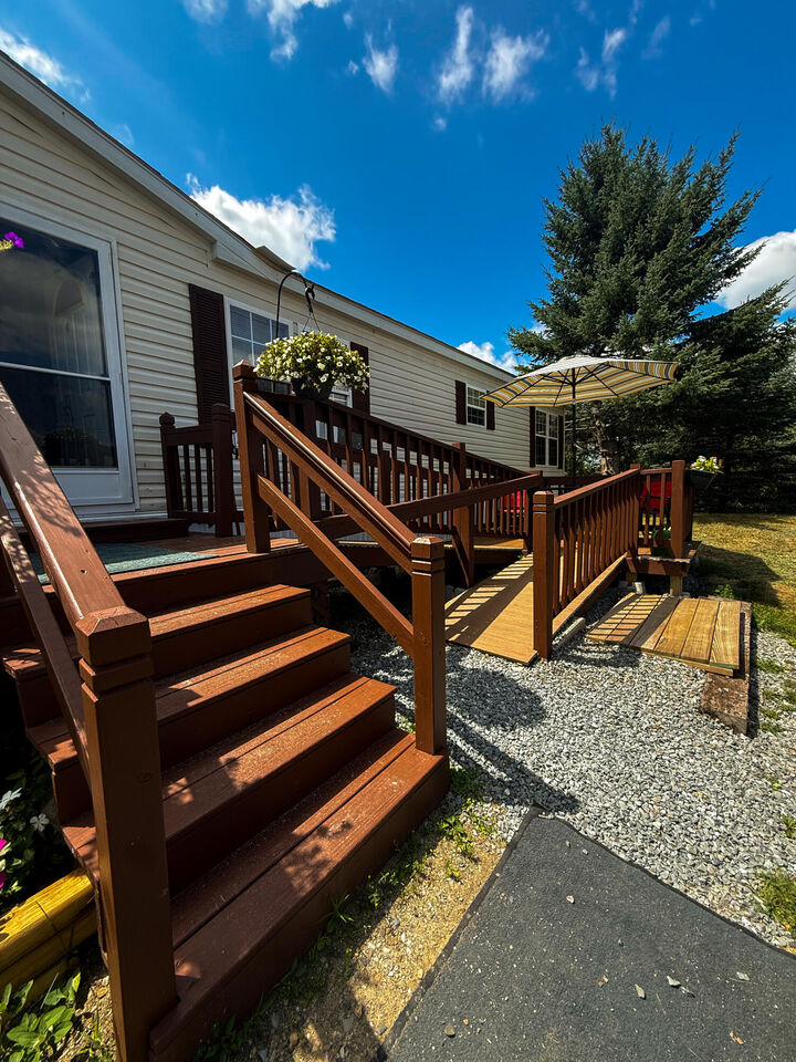 Property Photo: 31 Wiswell Road ME 04412