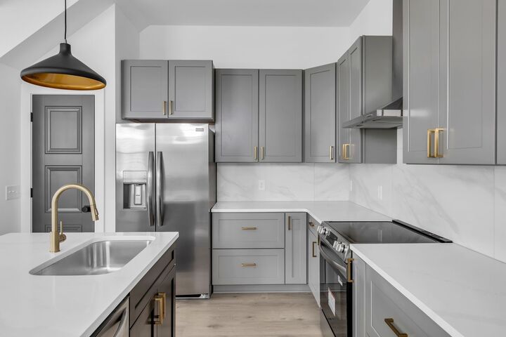 Property Photo:  2110B 11th Ave N  TN 37208 