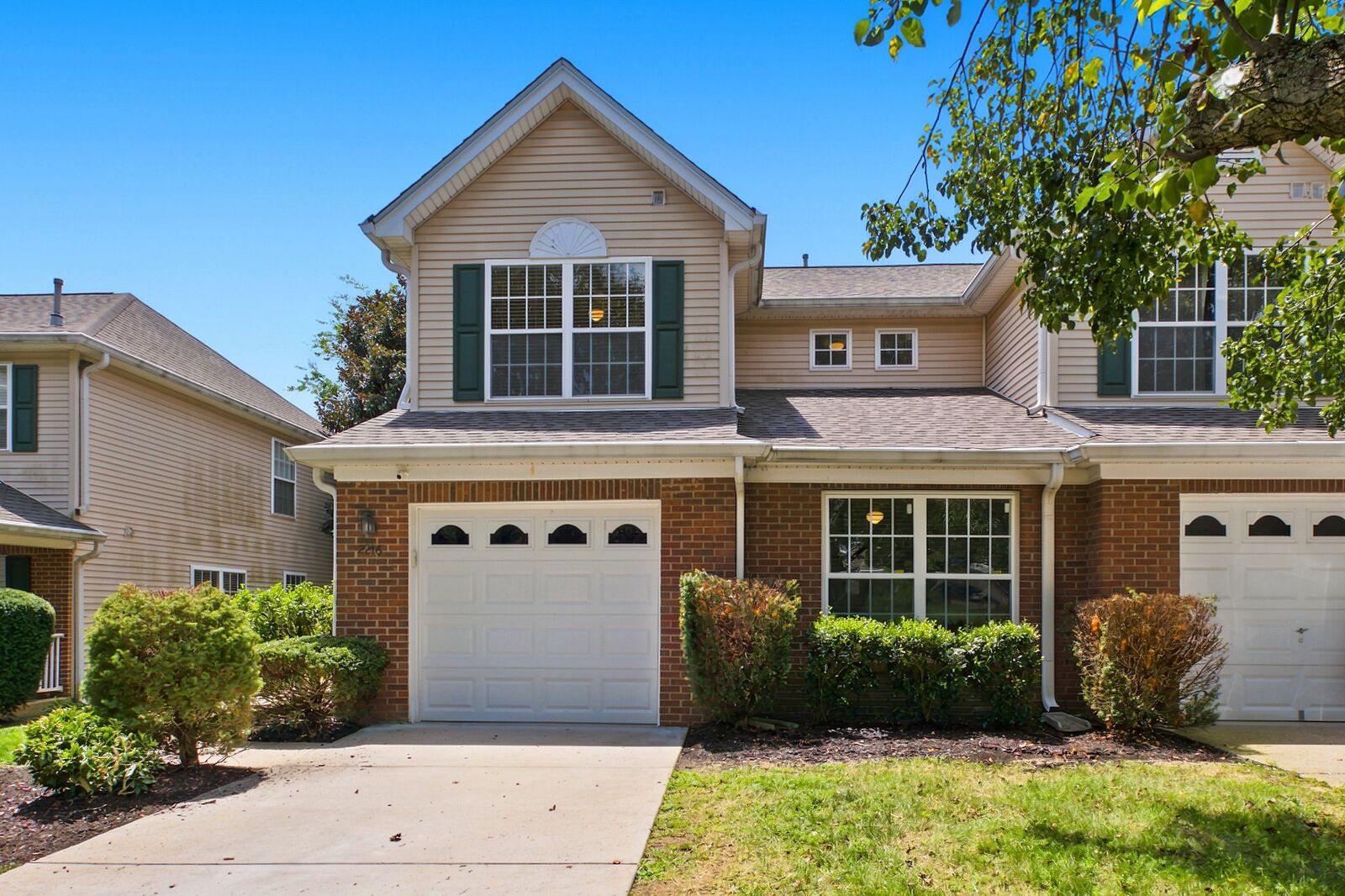 Property Photo: 2216 Nashboro Blvd TN 37217