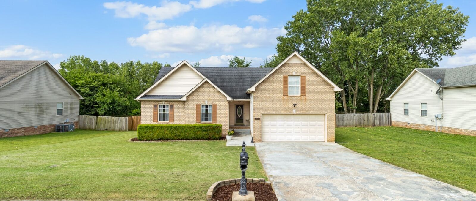 Property Photo: 3716 Harvest Rdg TN 37040