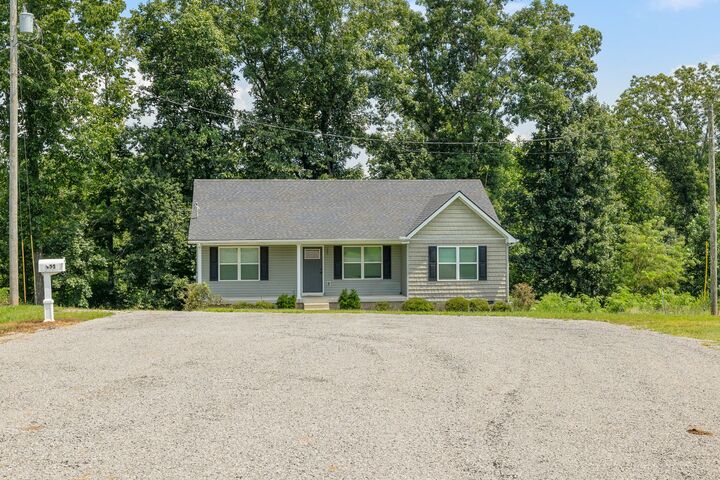 Property Photo: 155 Poling Dr TN 38478