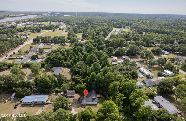 Property Photo:  175 Peninsula Manor Road  NC 28539 