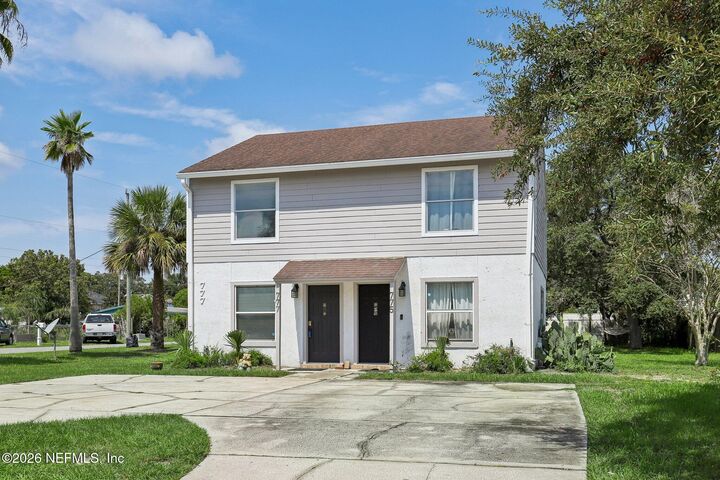 Property Photo: 777 9th Avenue S FL 32250