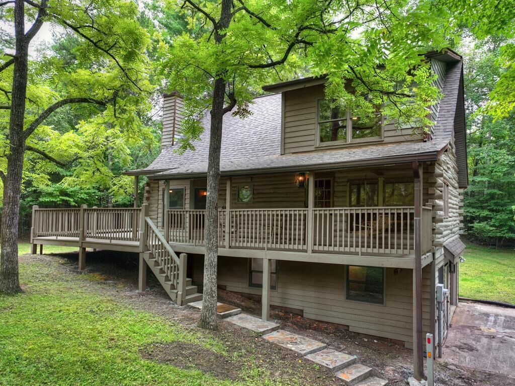 Property Photo:  6162 Hardscrabble Road  GA 30560 