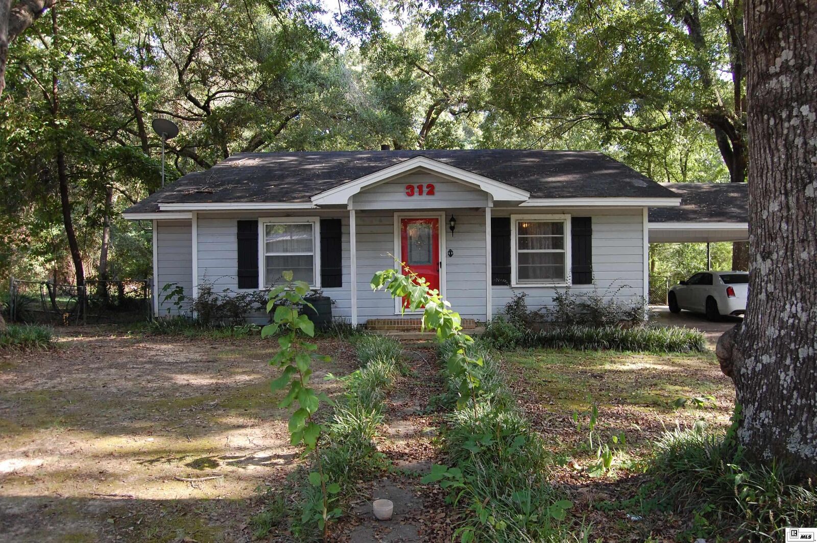 Property Photo: 312 Dewing Street LA 71220