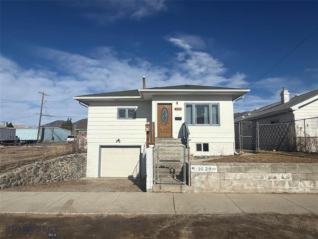 Property Photo: 1630 Phillips Avenue MT 59701