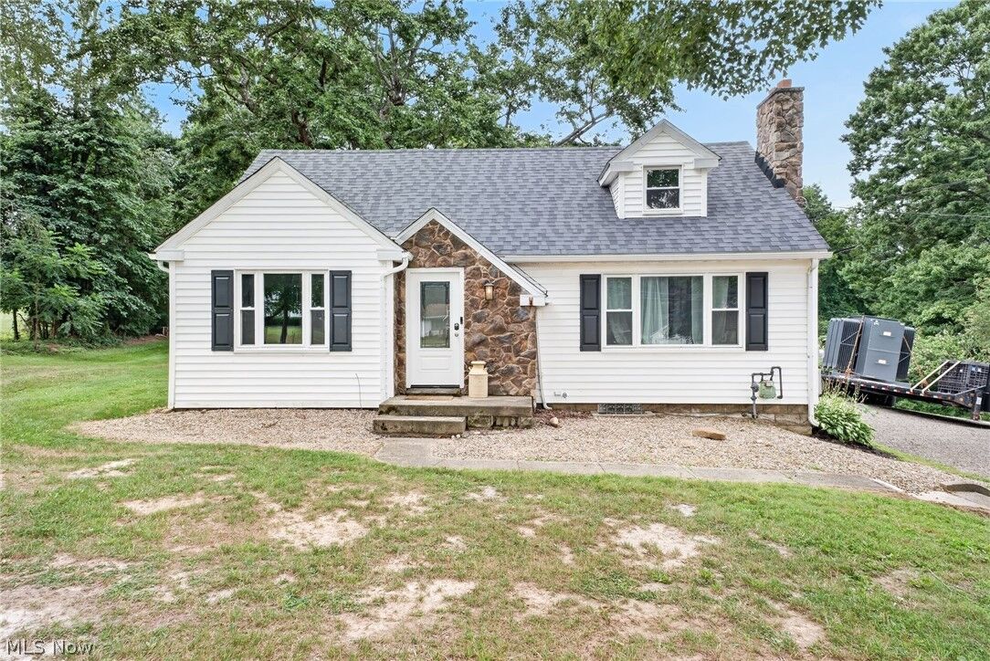 Property Photo: 4824 Manchester Road OH 44319