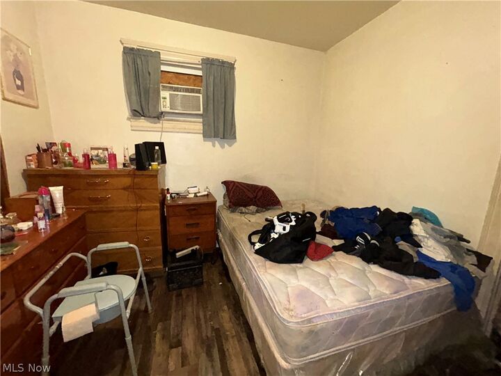 Property Photo:  3946 Woodbridge Avenue  OH 44109 