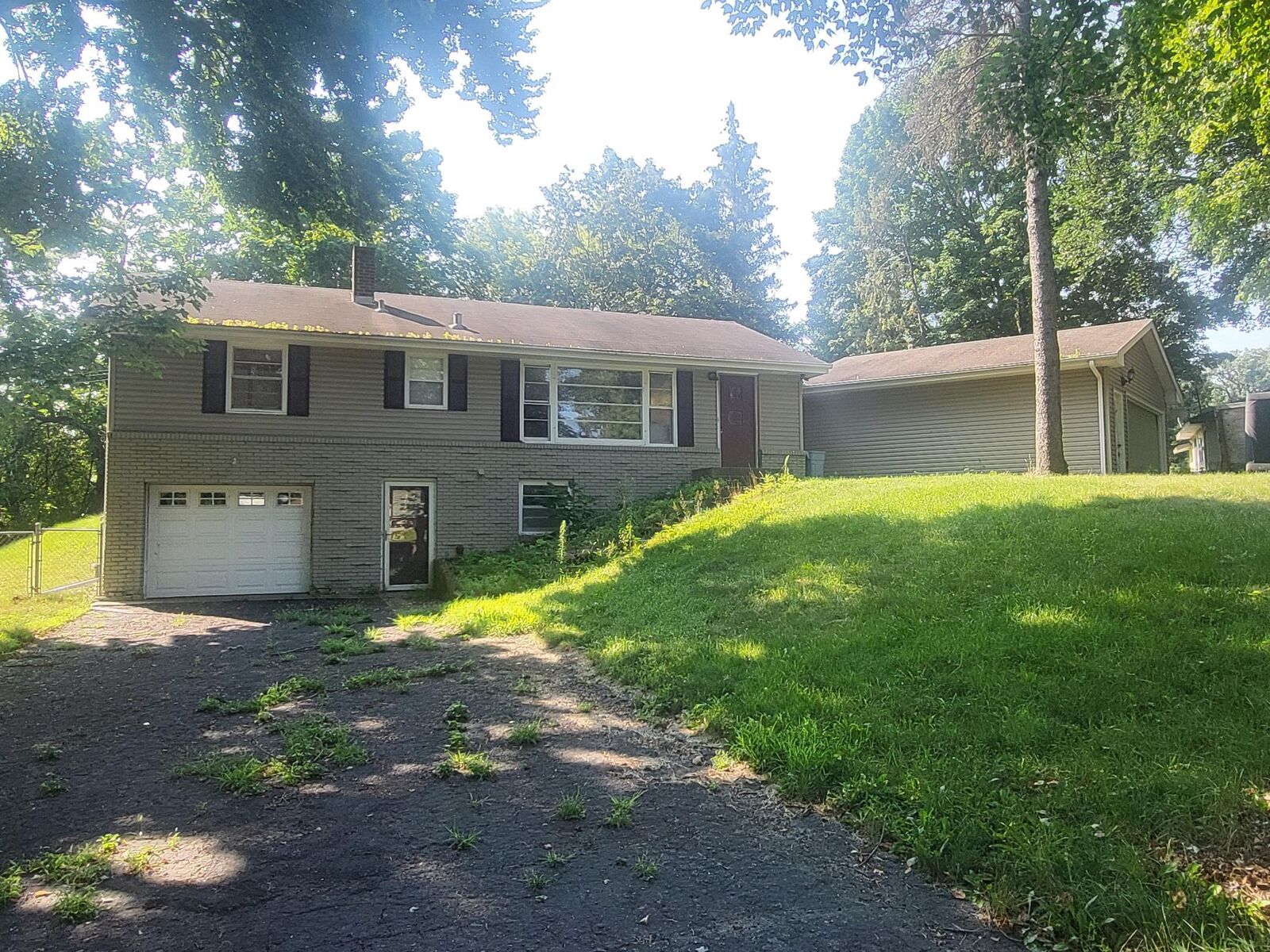 Property Photo:  15423 N Eden Drive  MN 55346 