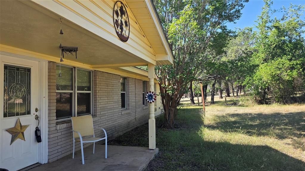 Property Photo: 274 County Road 1500 TX 76671