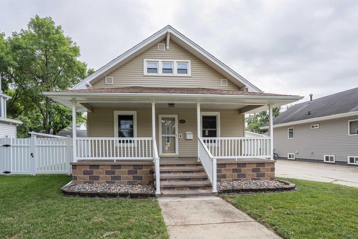 Property Photo: 414 2nd Ave NW IA 51031