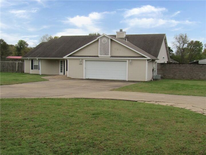 Property Photo:  1295 Sunbridge Lane  AR 72758 