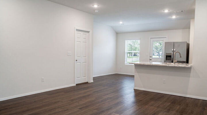 Property Photo: 968 S Brambling Lane AR 72701