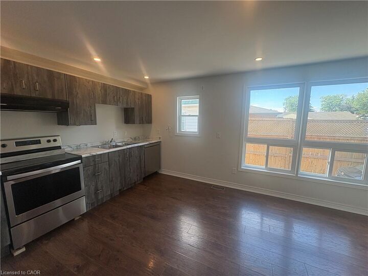 Property Photo: 427 Talbot Street Back ON L8H 6T6