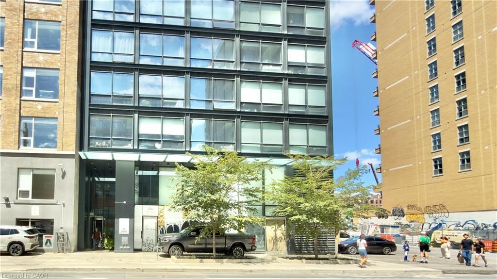 Property Photo: 458 Richmond Street W 401 ON M5V 0S9