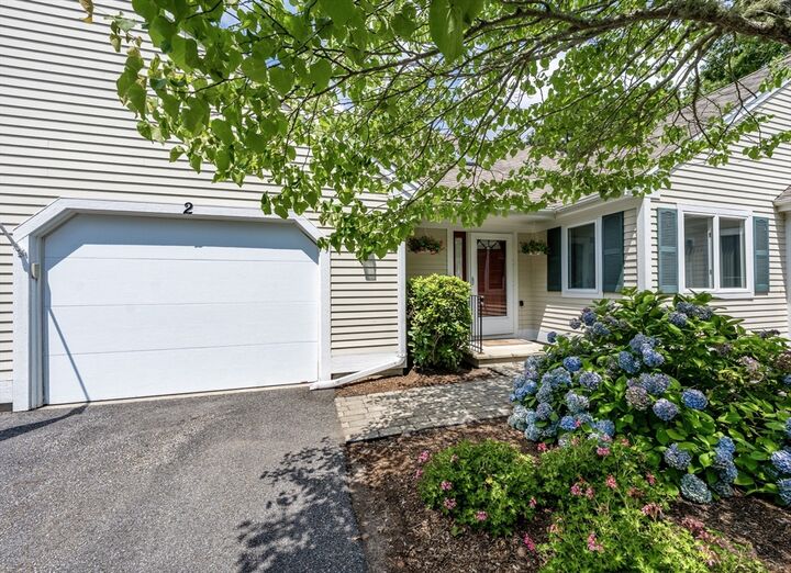 Property Photo:  2 Mainsail Cir 70  MA 02649 