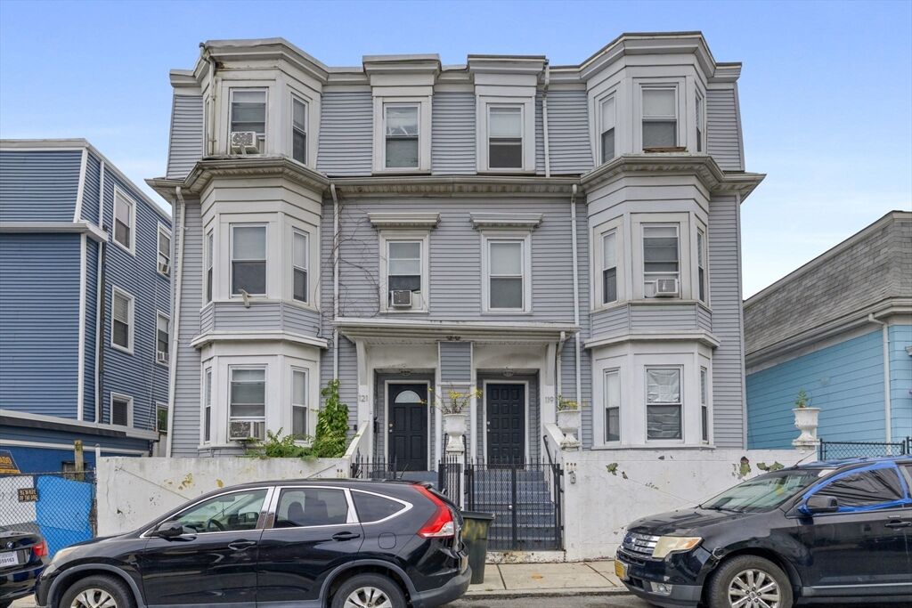 Property Photo: 119 George St MA 02119