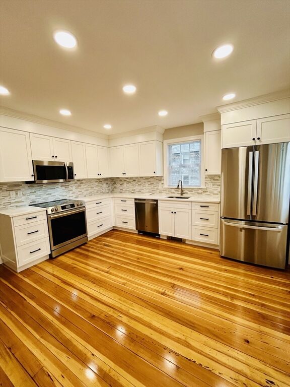 Property Photo:  17 Seaview St 17  MA 02360 