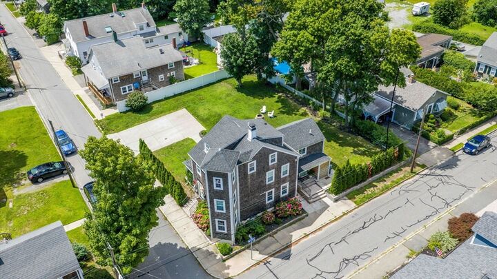 Property Photo:  24 Oxford Street  MA 02719 
