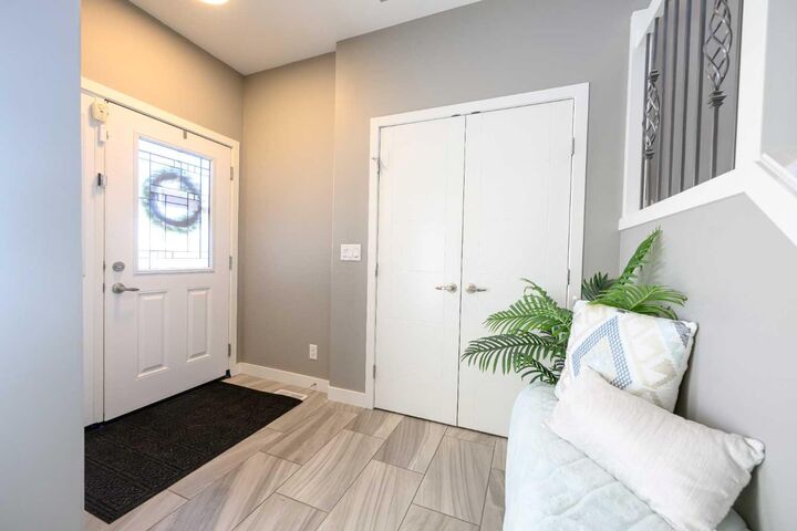 Property Photo: 10425 128 Avenue AB T8V 4J9