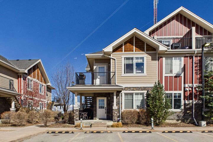 67 West Coach Manor SW 1 — photo 1