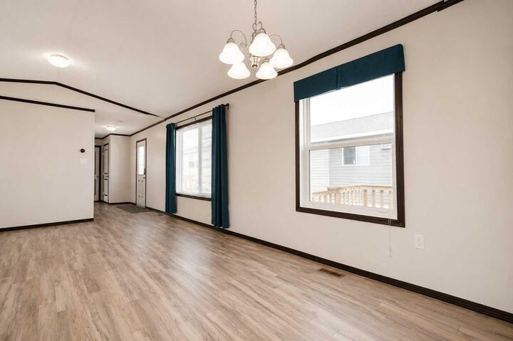 Property Photo: 8010 100 Street 131 AB T8V 6X4