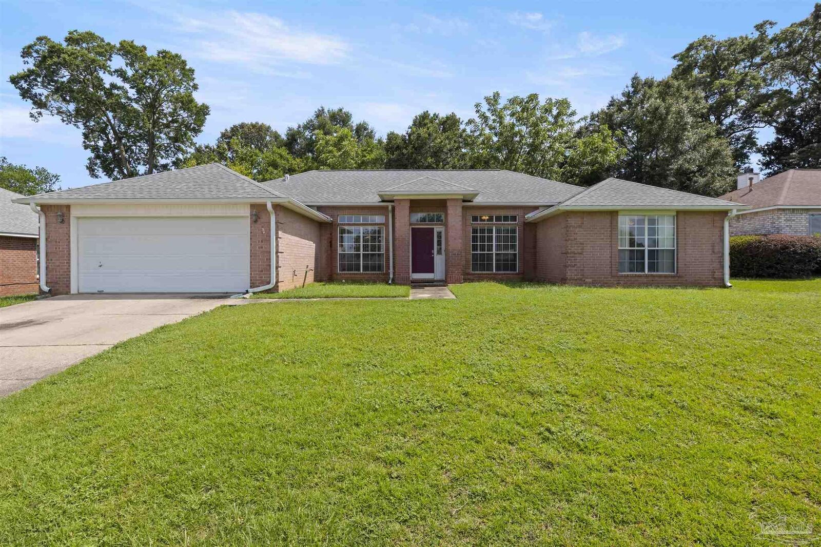 Property Photo:  3045 Red Fern Rd  FL 32533 