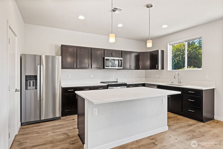 Property Photo: 3604 Creekside Drive WA 98362