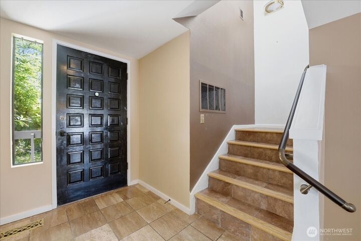 Property Photo:  19507  86th Avenue W 507  WA 98026 
