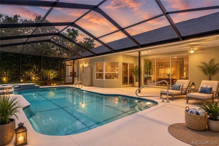 Property Photo:  1852 W Ivorywood Drive  FL 34465 
