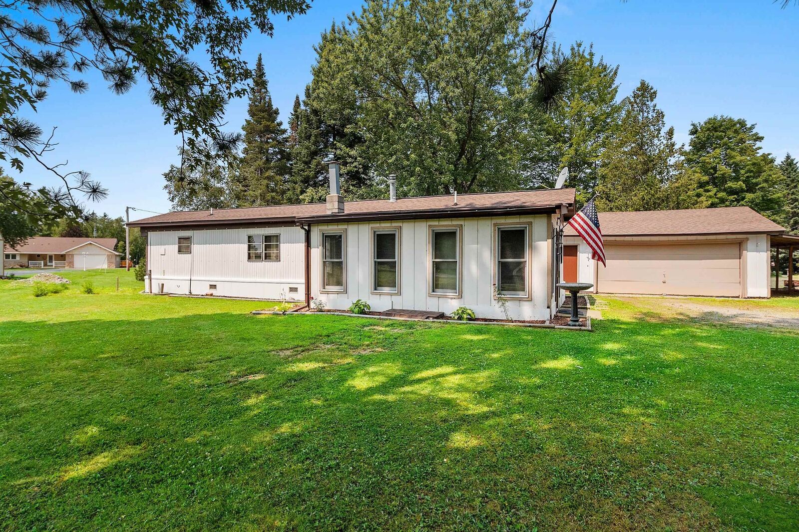 Property Photo: 17331 Valley View Road WI 54175