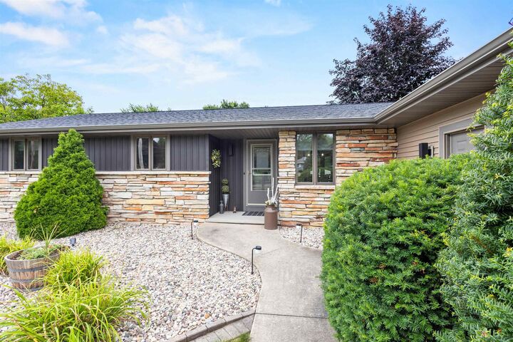 Property Photo: N294 Rogers Lane WI 54915-9441