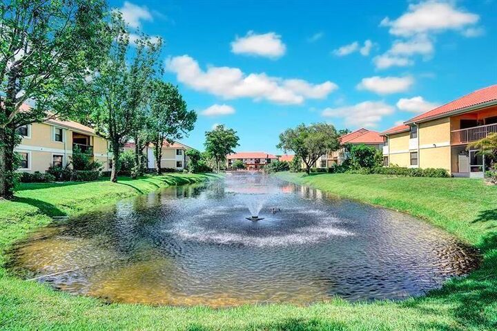 Property Photo:  5641 Riverside Drive 306B1  FL 33067 